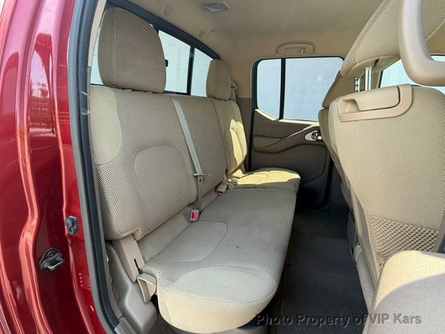 2014 Nissan Frontier 2WD Crew Cab SWB Automatic SV - 23035581 - 14