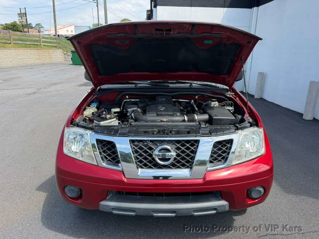 2014 Nissan Frontier 2WD Crew Cab SWB Automatic SV - 23035581 - 22
