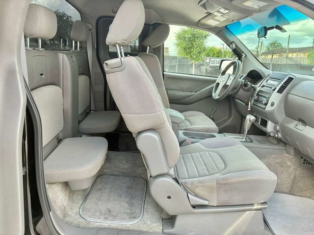 2014 Nissan Frontier 2WD King Cab I4 Automatic SV - 23013645 - 14