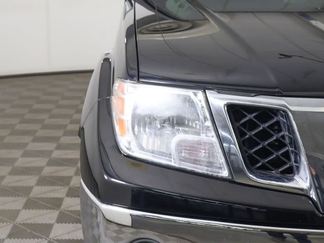 2014 Nissan Frontier 4WD Crew Cab LWB Automatic SL - 23058933 - 11