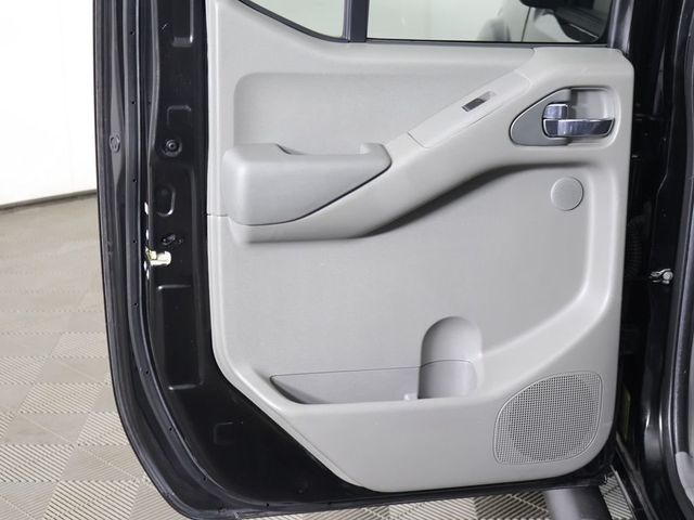 2014 Nissan Frontier 4WD Crew Cab LWB Automatic SL - 23058933 - 23