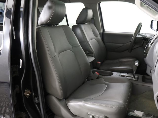 2014 Nissan Frontier 4WD Crew Cab LWB Automatic SL - 23058933 - 28
