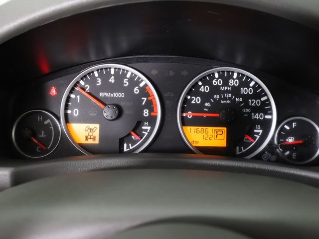 2014 Nissan Frontier 4WD Crew Cab LWB Automatic SL - 23058933 - 37