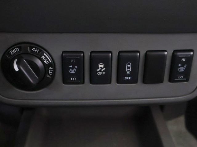 2014 Nissan Frontier 4WD Crew Cab LWB Automatic SL - 23058933 - 45