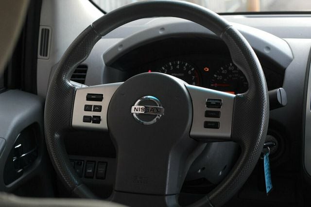 2014 Nissan Frontier 4WD SV CREW CAB W/ AUTOMATIC TRANSMISSION - 22995913 - 15