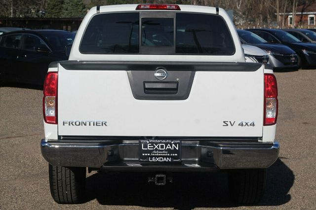2014 Nissan Frontier 4WD SV CREW CAB W/ AUTOMATIC TRANSMISSION - 22995913 - 4