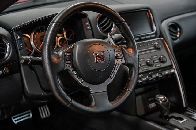 2014 Nissan GT-R 2dr Coupe Premium - 22932009 - 24