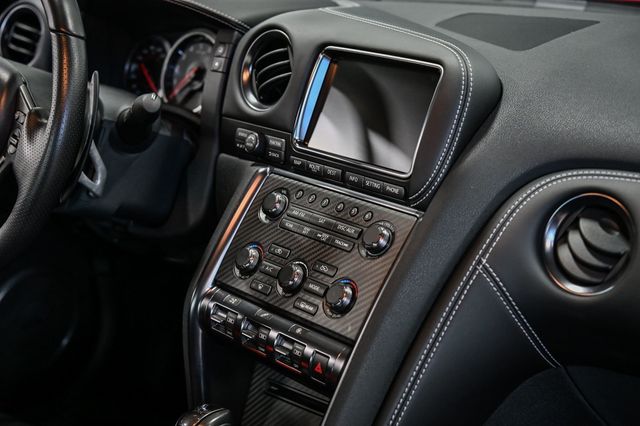 2014 Nissan GT-R 2dr Coupe Premium - 22932009 - 34