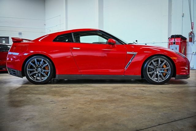 2014 Nissan GT-R 2dr Coupe Premium - 22932009 - 4