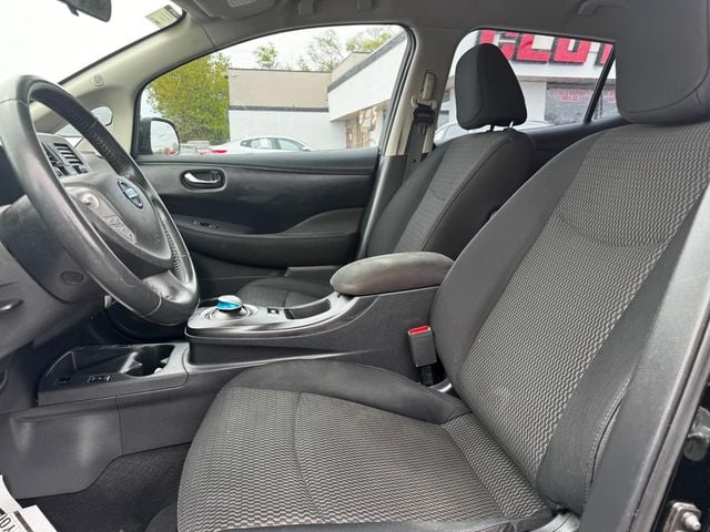 2014 Nissan Leaf 4dr Hatchback S - 23025166 - 9