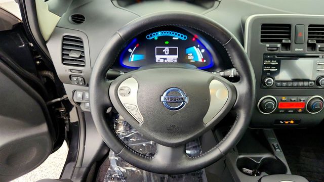 2014 Nissan Leaf 4dr Hatchback S - 23019571 - 12