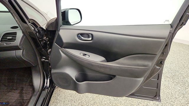 2014 Nissan Leaf 4dr Hatchback S - 23019571 - 23