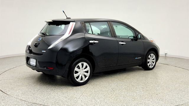 2014 Nissan Leaf 4dr Hatchback S - 23019571 - 4