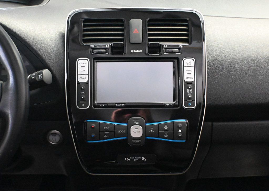 Nissan Leaf photo 12