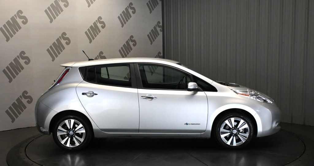 Nissan Leaf photo 4