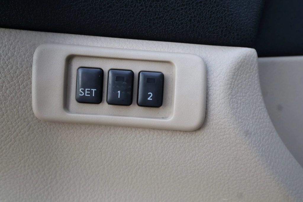 2014 Nissan Maxima 3.5 V6, PANORAMIC ROOF, NAVI SYS, BLUETOOTH, SPOILER, LEATHER!!! - 22878076 - 15