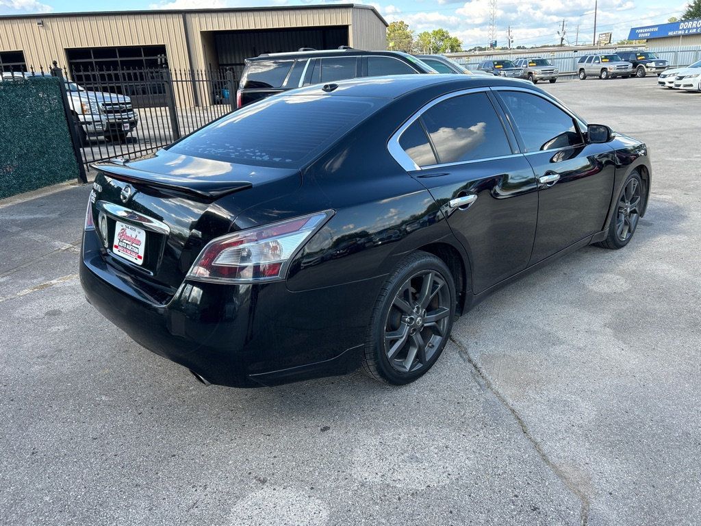 2014 Nissan Maxima SV photo 3