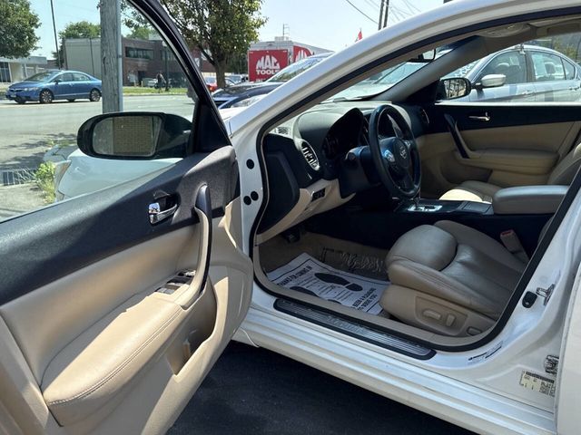 2014 Nissan Maxima 4dr Sedan 3.5 SV - 22901711 - 16