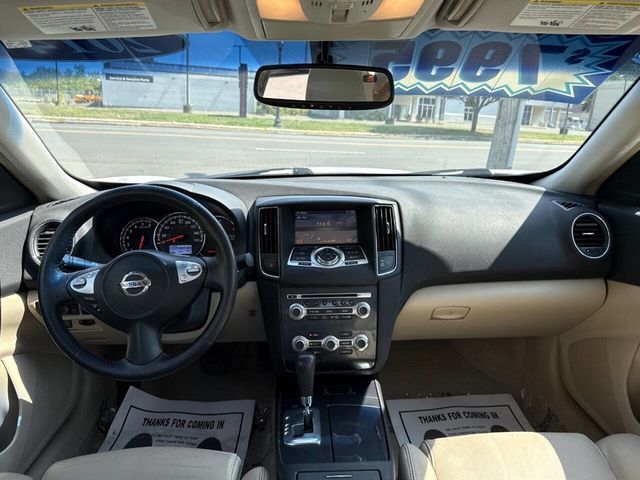 2014 Nissan Maxima 4dr Sedan 3.5 SV - 22901711 - 18