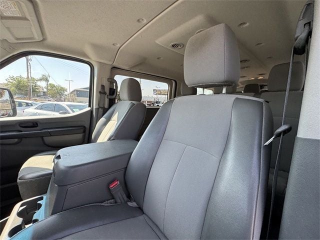 2014 Nissan NVP 3500 V8 SV - 22578501 - 18