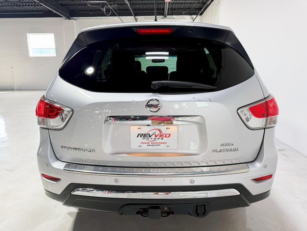 2014 Nissan Pathfinder Platinum photo 6