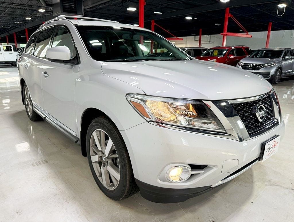 2014 Nissan Pathfinder Platinum photo 8