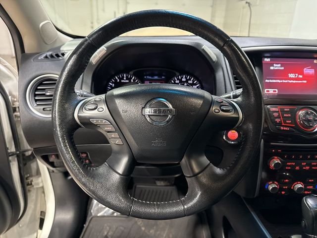 2014 Nissan Pathfinder 4WD 4dr Platinum - 22987593 - 10