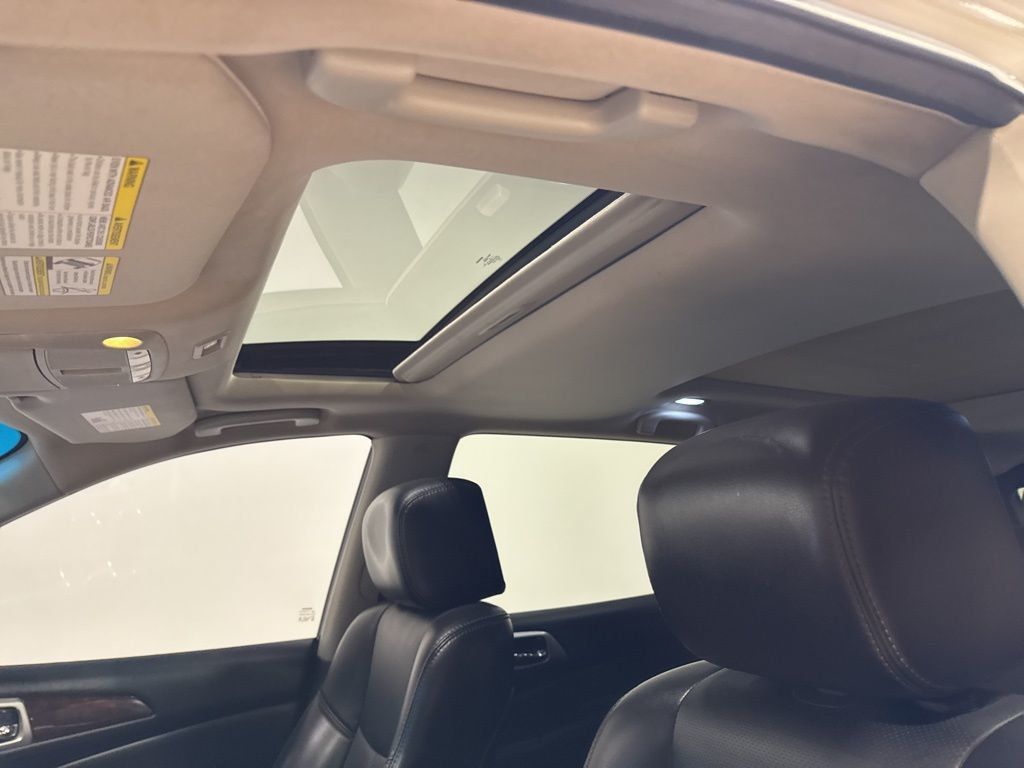 2014 Nissan Pathfinder 4WD 4dr Platinum - 22987593 - 31