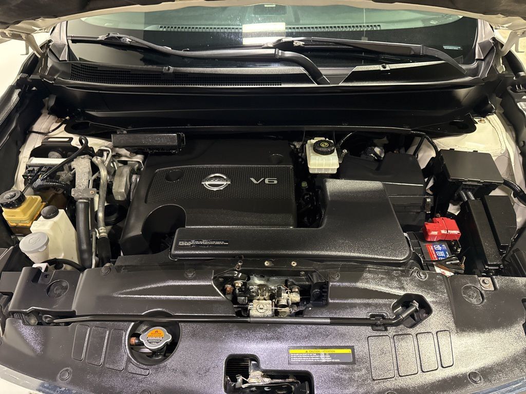 2014 Nissan Pathfinder 4WD 4dr Platinum - 22987593 - 56