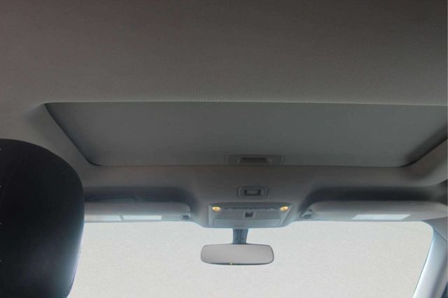 2014 Nissan Pathfinder 4WD 4dr Platinum - 22999322 - 8