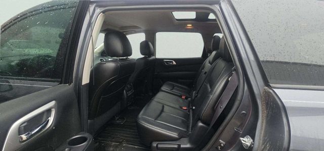 2014 Nissan Pathfinder 4WD 4dr Platinum - 23008039 - 5
