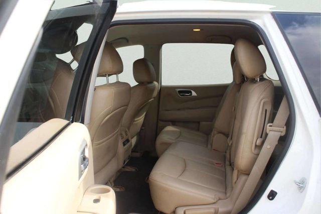2014 Nissan Pathfinder 4WD 4dr Platinum - 23012843 - 5