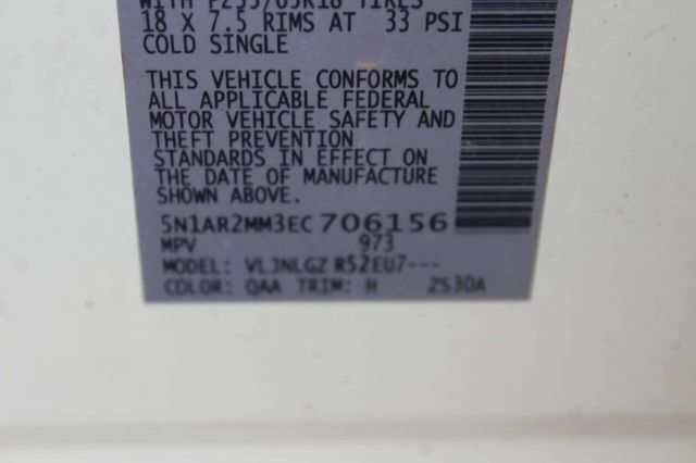 2014 Nissan Pathfinder 4WD 4dr Platinum - 23012843 - 8