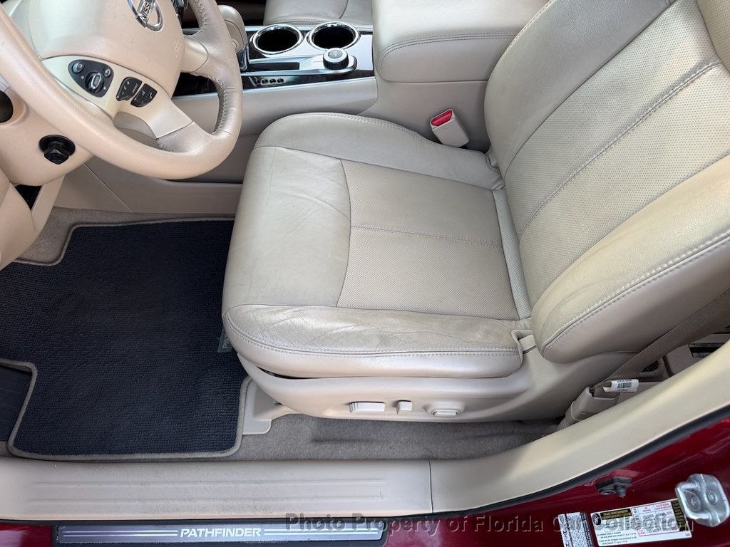 2014 Nissan Pathfinder 4WD Platinum Premium Package - 22982083 - 35