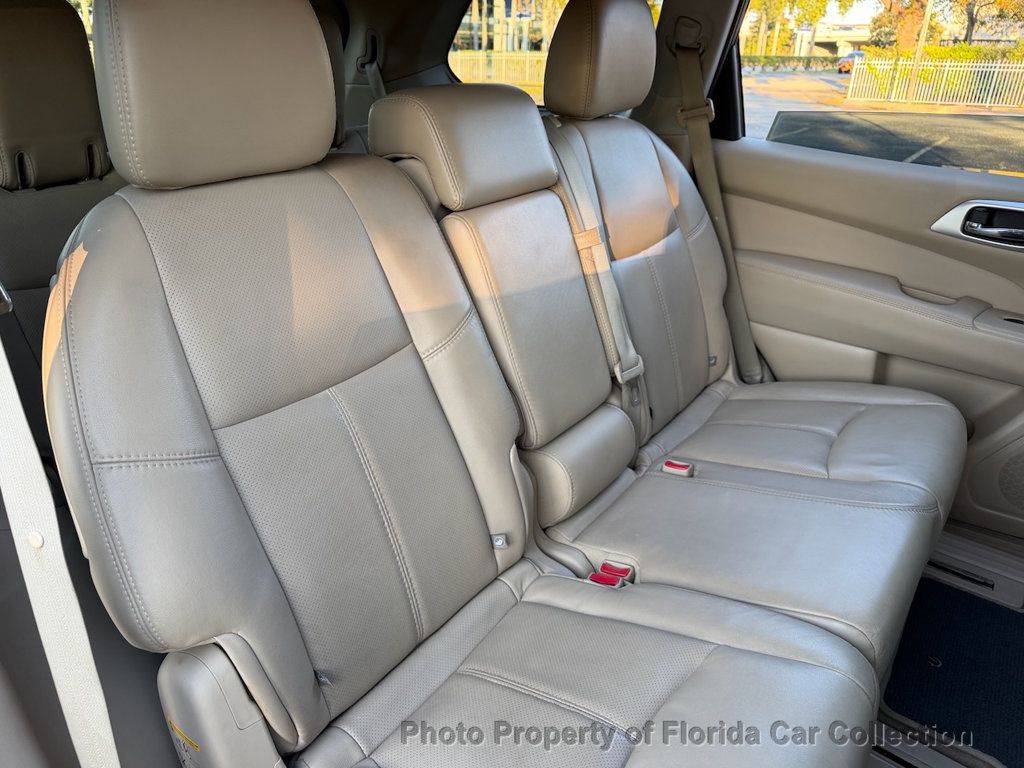 2014 Nissan Pathfinder 4WD Platinum Premium Package - 22982083 - 41