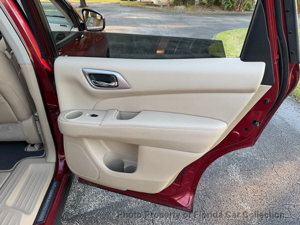 2014 Nissan Pathfinder 4WD Platinum Premium Package - 22982083 - 79