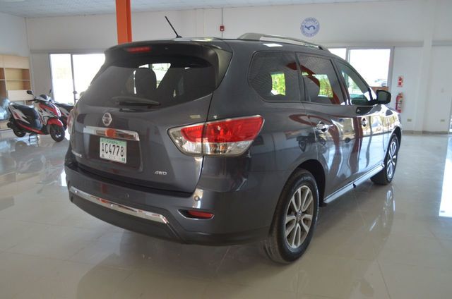 2014 Nissan Pathfinder 4X4 V6  7 Pasajeros  - 19822047 - 5