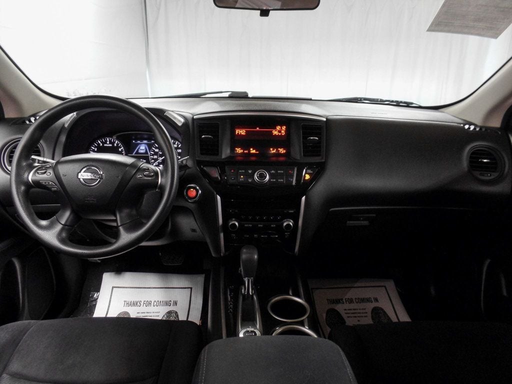 2014 Nissan Pathfinder S 4WD - 22359980 - 13