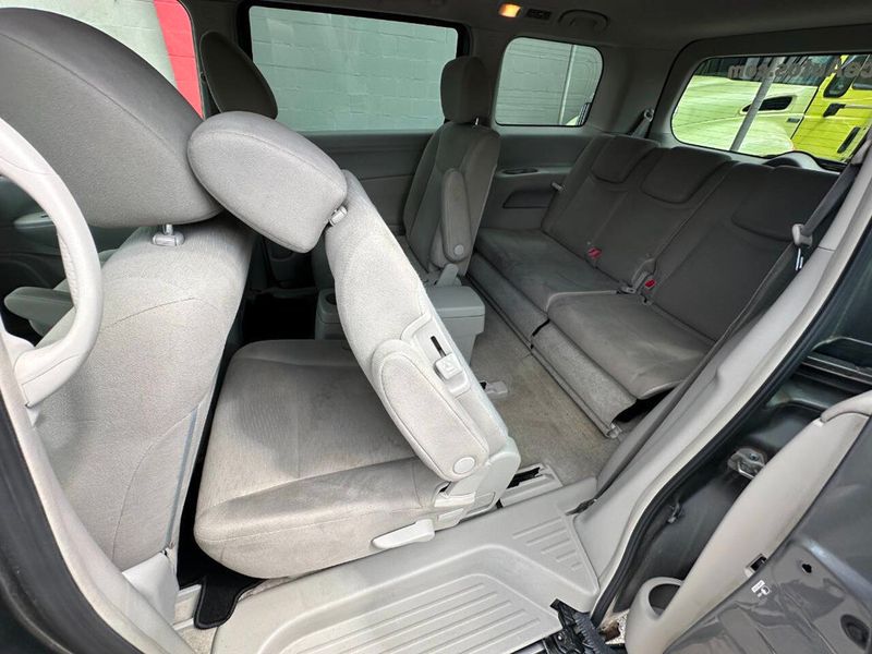2014 Nissan Quest 4dr S - 22904666 - 15