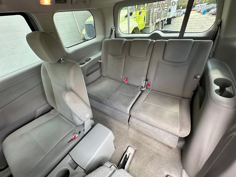 2014 Nissan Quest 4dr S - 22904666 - 16