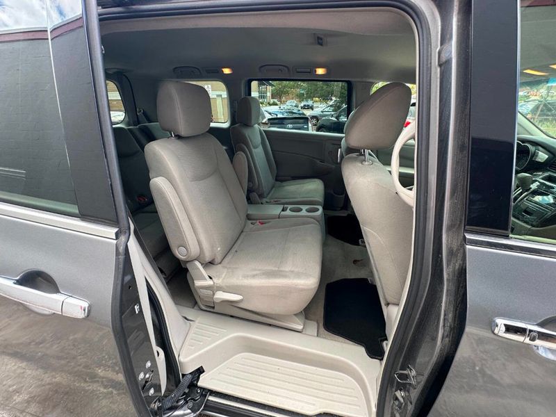 2014 Nissan Quest 4dr S - 22904666 - 18