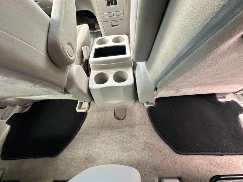 2014 Nissan Quest 4dr S - 22904666 - 20
