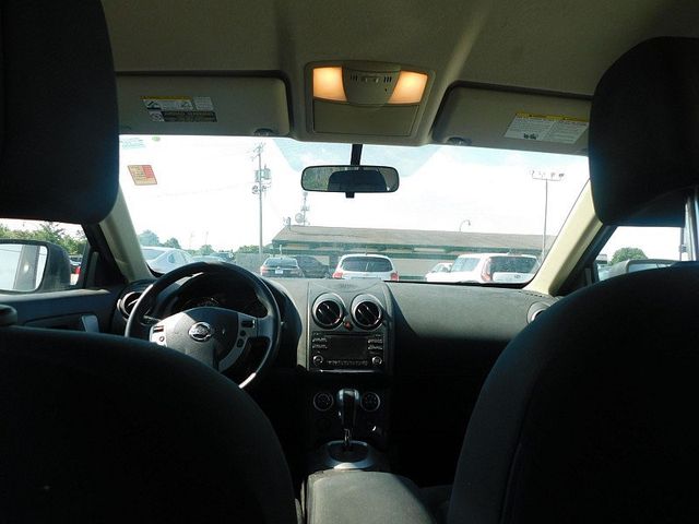 2014 Nissan Rogue Select 4d SUV AWD S - 22860616 - 17