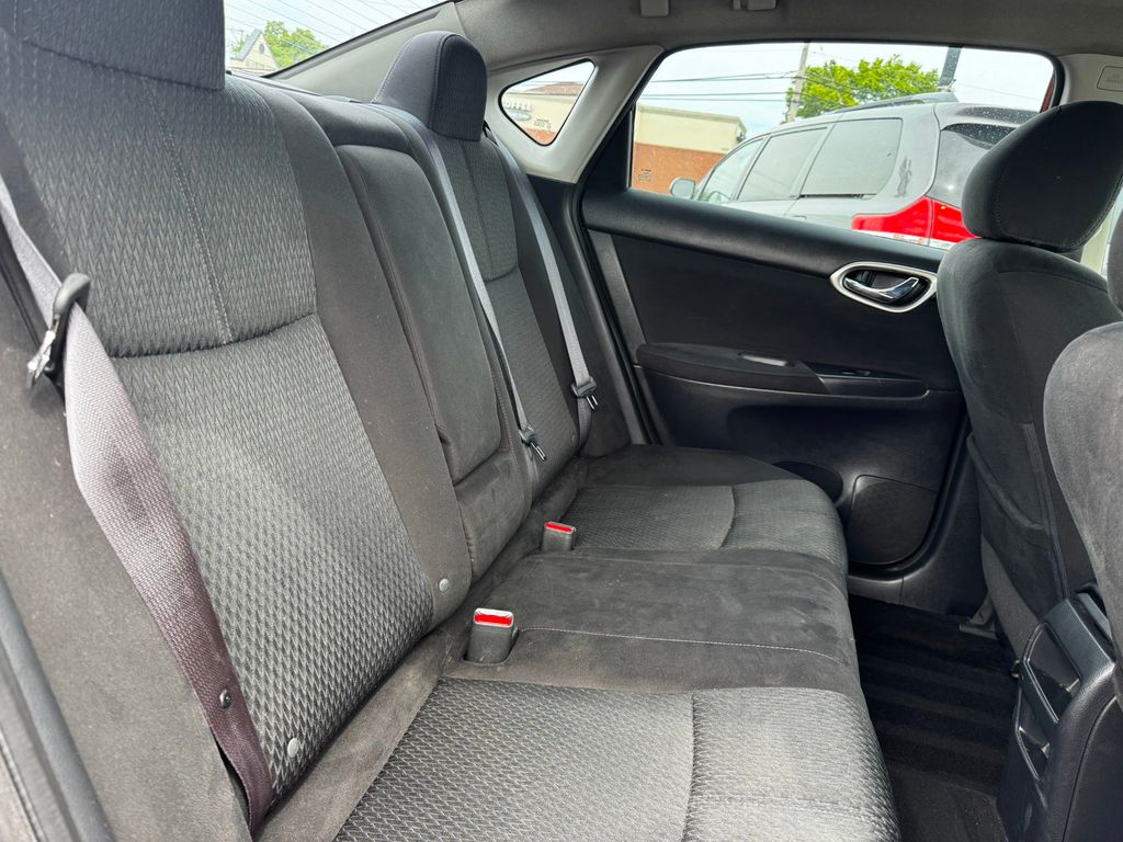 2014 Nissan Sentra 4dr Sedan I4  - 23022307 - 15