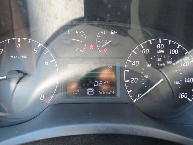 2014 Nissan Sentra 4dr Sedan I4 CVT S - 23045524 - 11
