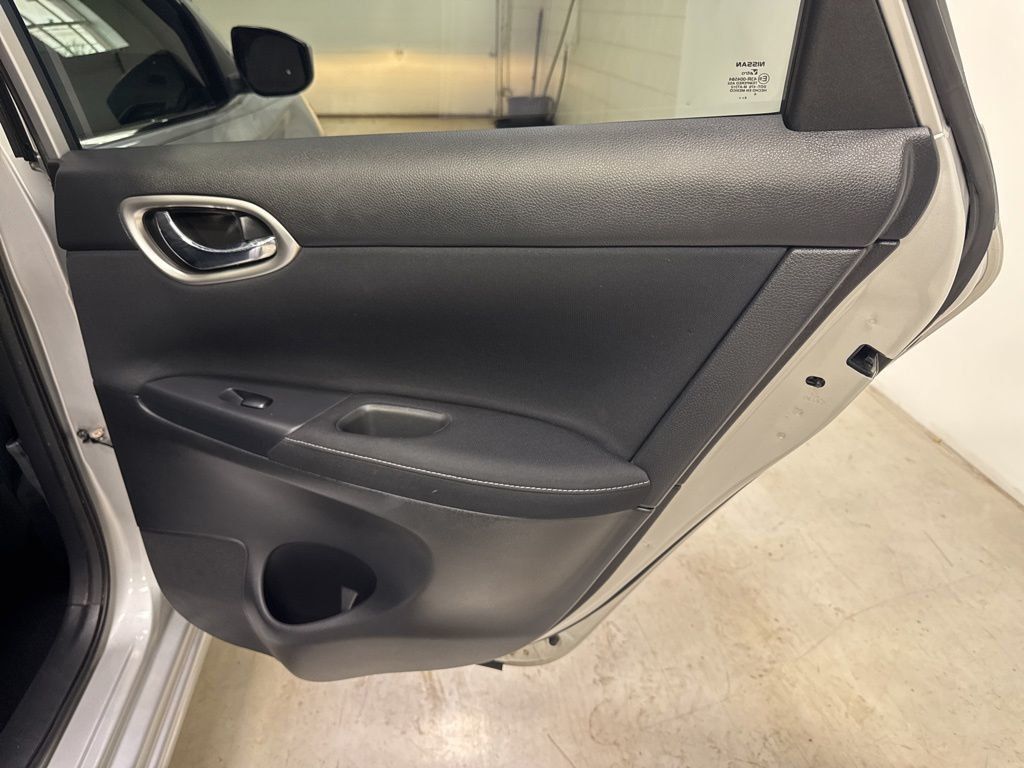 2014 Nissan Sentra 4dr Sedan I4 CVT S - 23019932 - 28