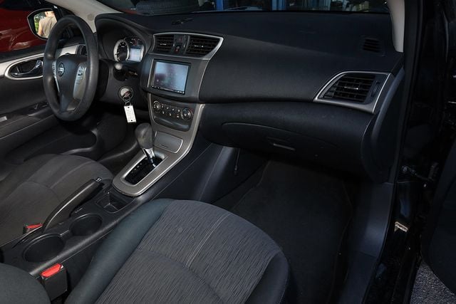 2014 NISSAN SENTRA 4dr Sedan I4 CVT SV - 23065582 - 16