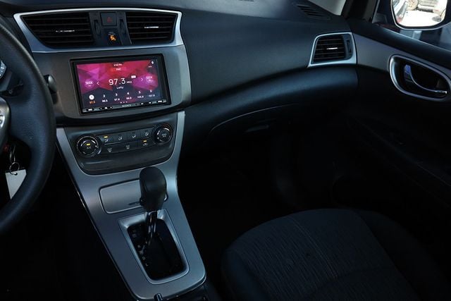 2014 NISSAN SENTRA 4dr Sedan I4 CVT SV - 23065582 - 17