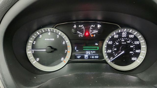 2014 Nissan Sentra 4dr Sedan I4 CVT SV - 22946535 - 11