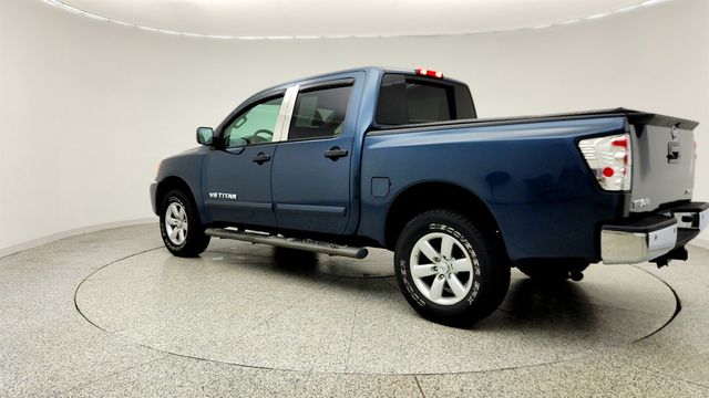 2014 Nissan Titan 4WD Crew Cab SWB SV - 23062328 - 6